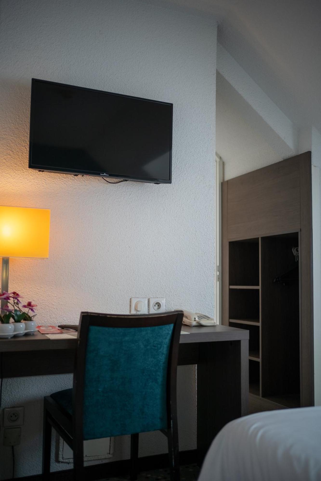 Double Room Mountain View